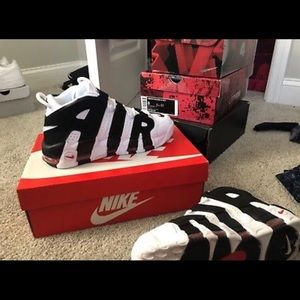 Nike uptempo 2018 never worn, brand new